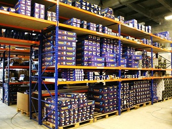 Среднегрузовые полочные стеллажи